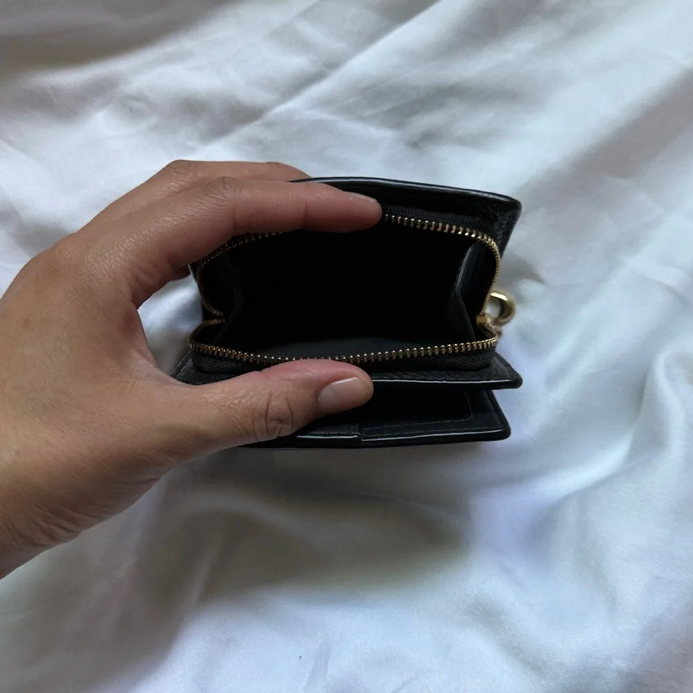 Coach Snap Black Leather Wallet - Picture 5 of 10